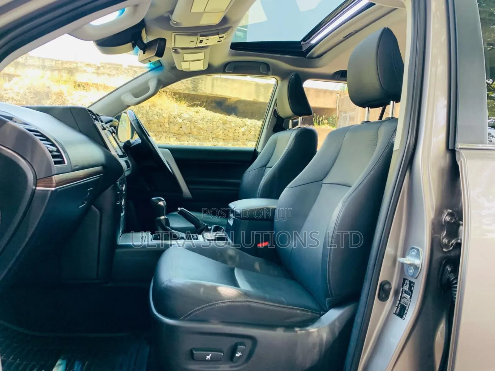 Toyota Land Cruiser Prado 2019 Silver