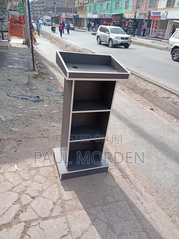 Pulpit Height Stand for Conference