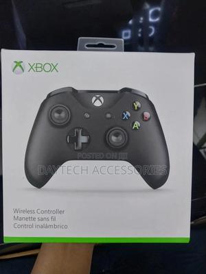 Xbox Wireless Controller - Carbon Black - thumbnail 2