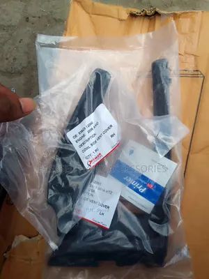 Windscreen Finishers Axio, Fielder