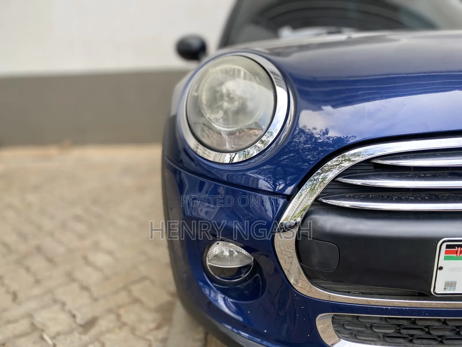 Mini Cooper 2016 Blue