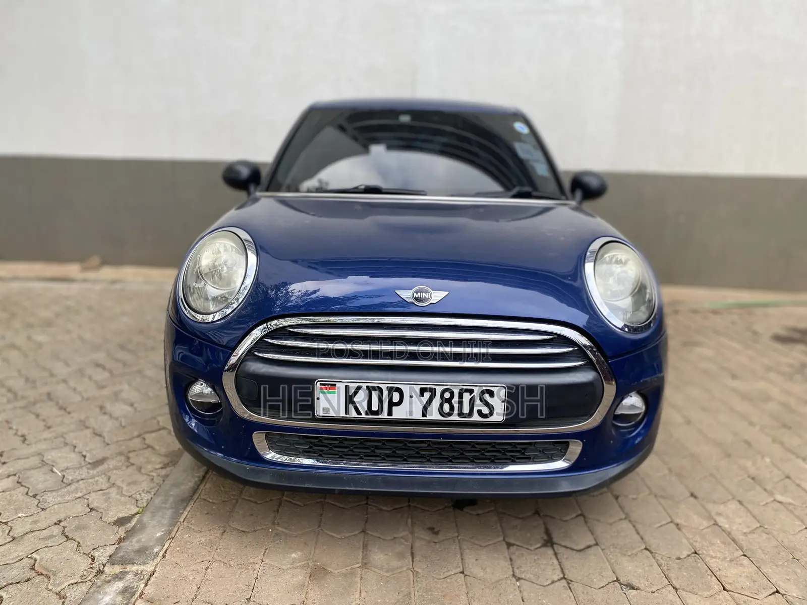 Mini Cooper 2016 Blue