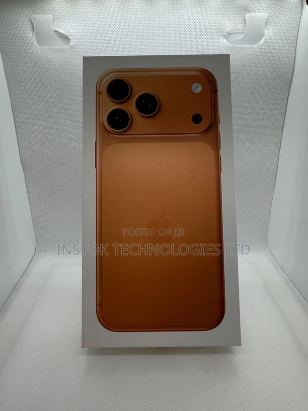 New Apple iPhone 17 Pro 256 GB Orange