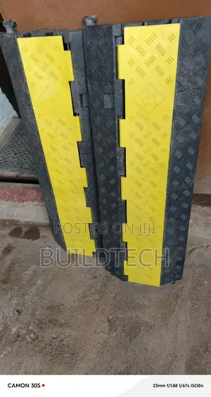 Heavy Load Cable Protector ( Cable Cover)