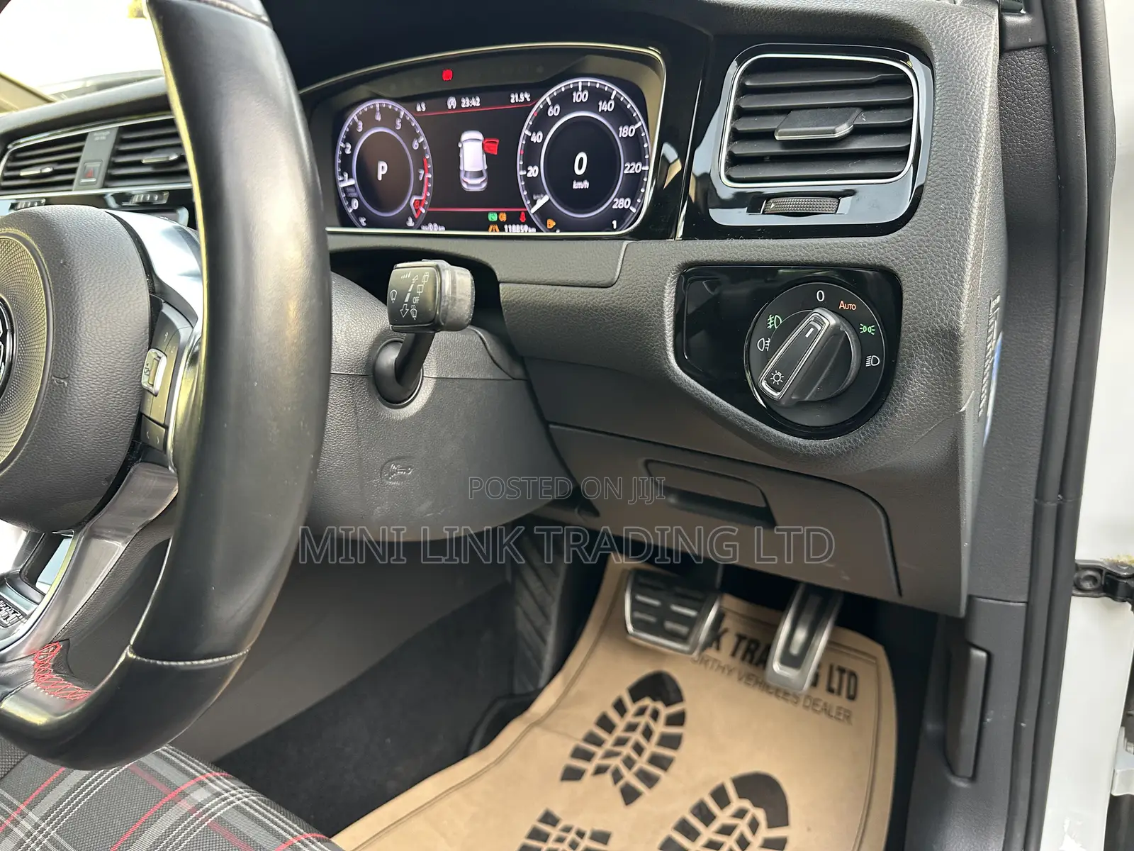 Volkswagen Golf GTI 2.0T S 2018 White