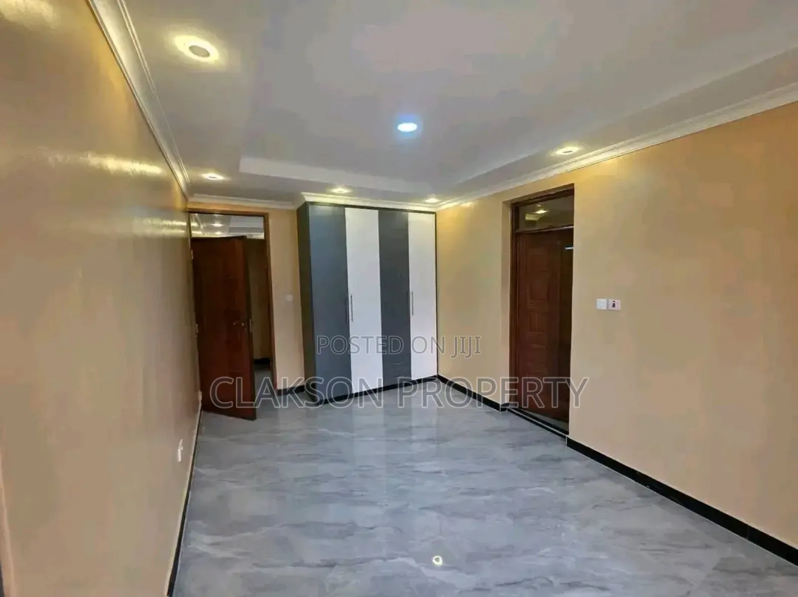 5bdrm Townhouse/Terrace in Kibiko, Ngong CBD for sale