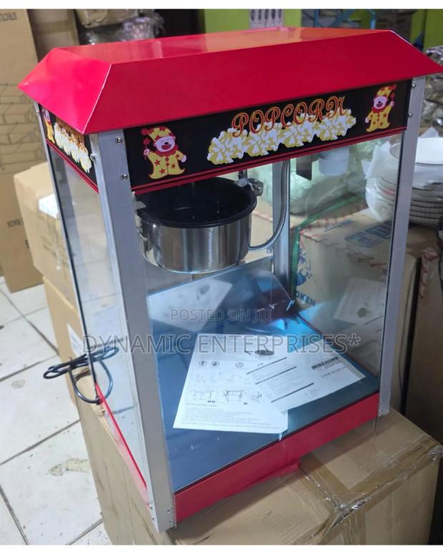 Commercial-Style Popcorn Machine - main view