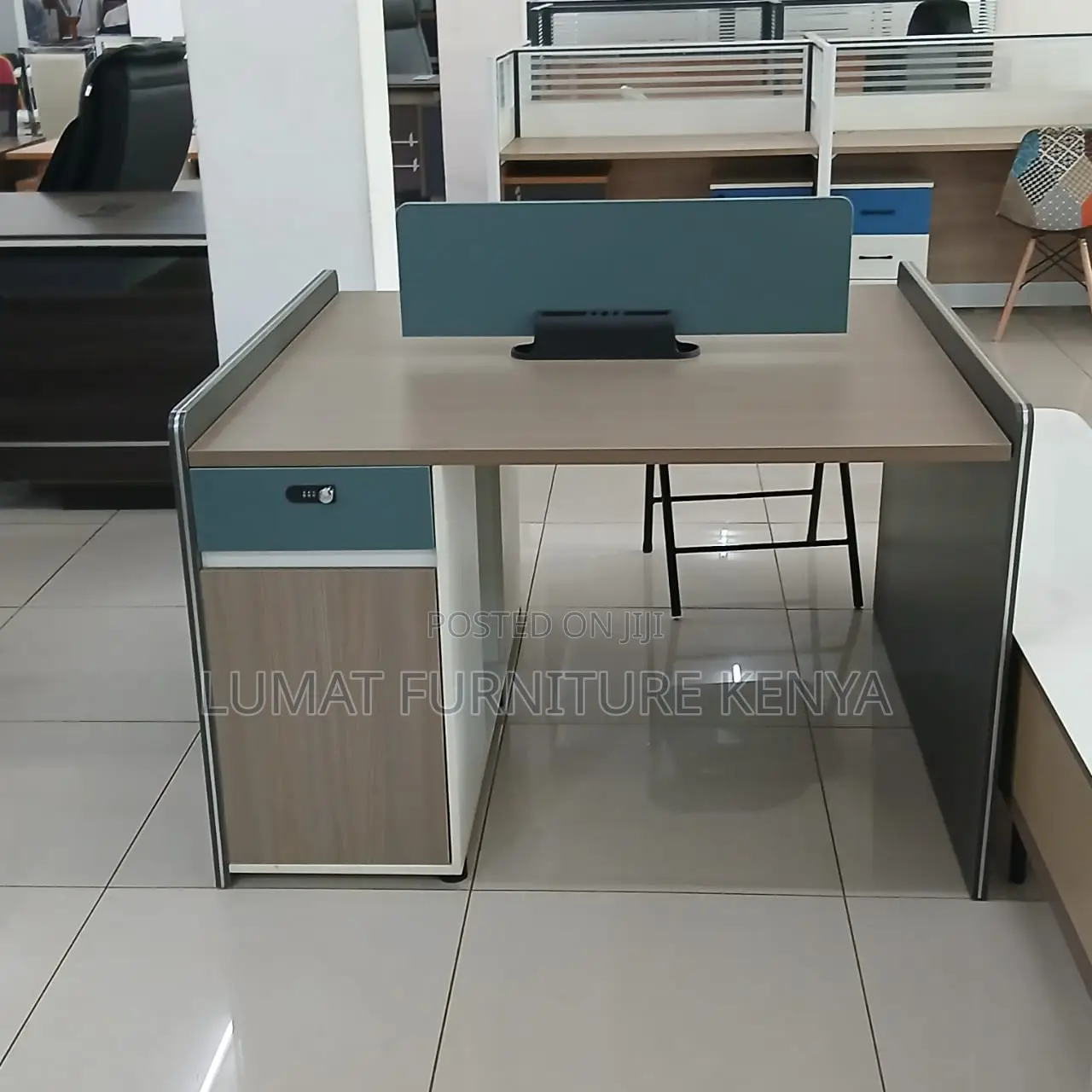 2 Way Modern Staff Workstation