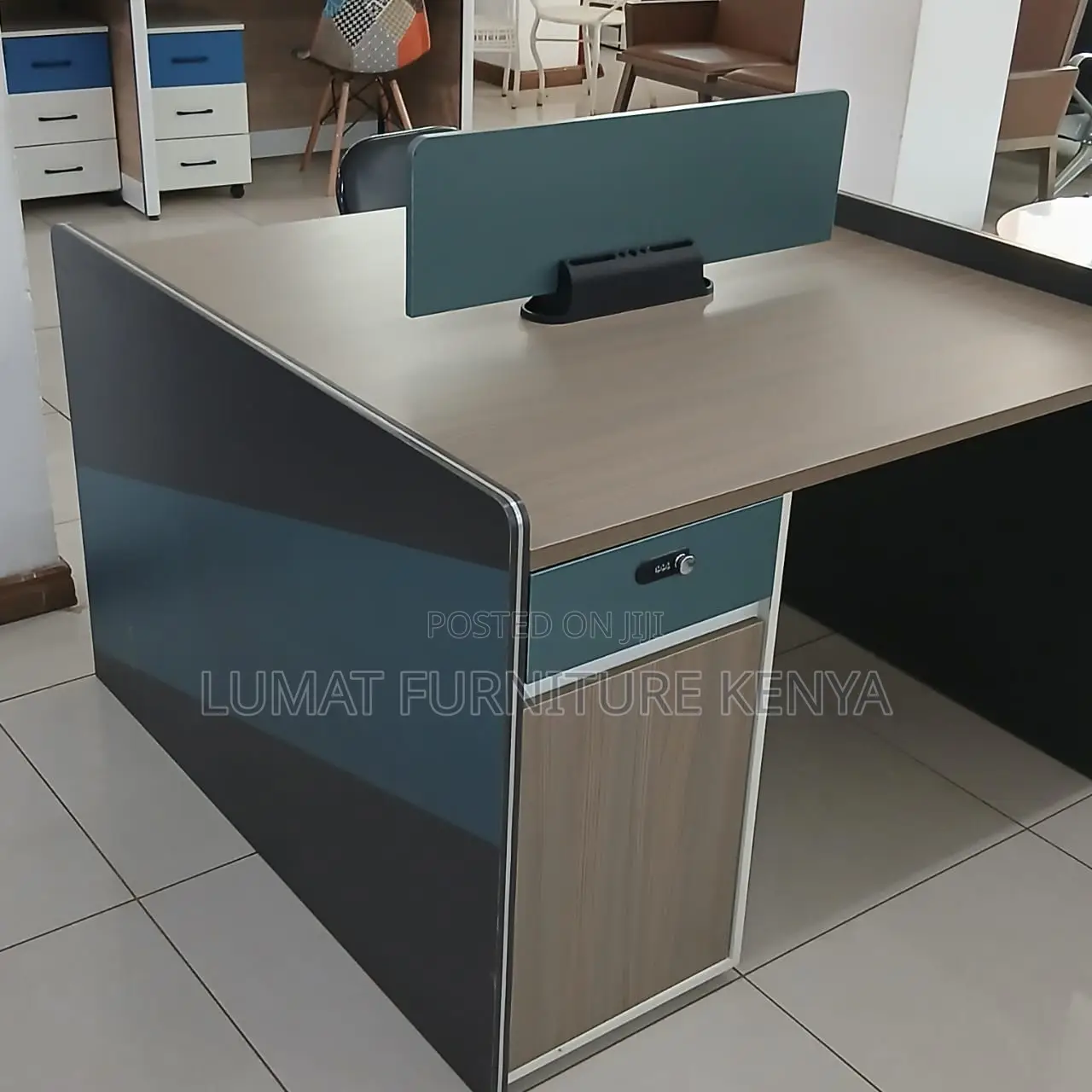 2 Way Modern Staff Workstation