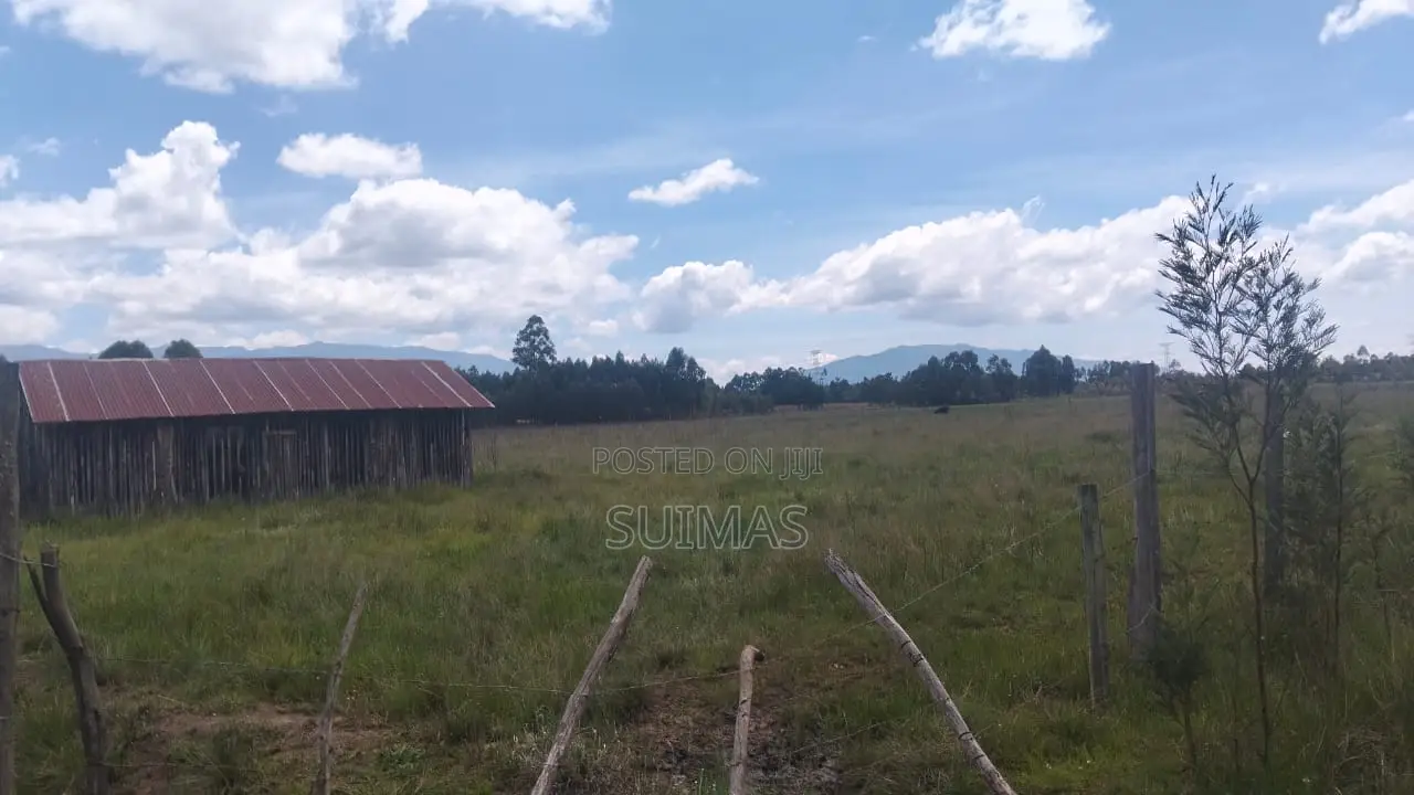 Land With A House For Sale In Olkalou