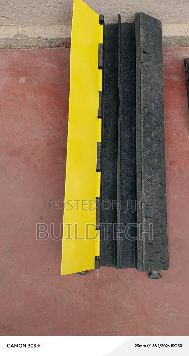 Outdoor Rubber Cable Protector - thumbnail 2