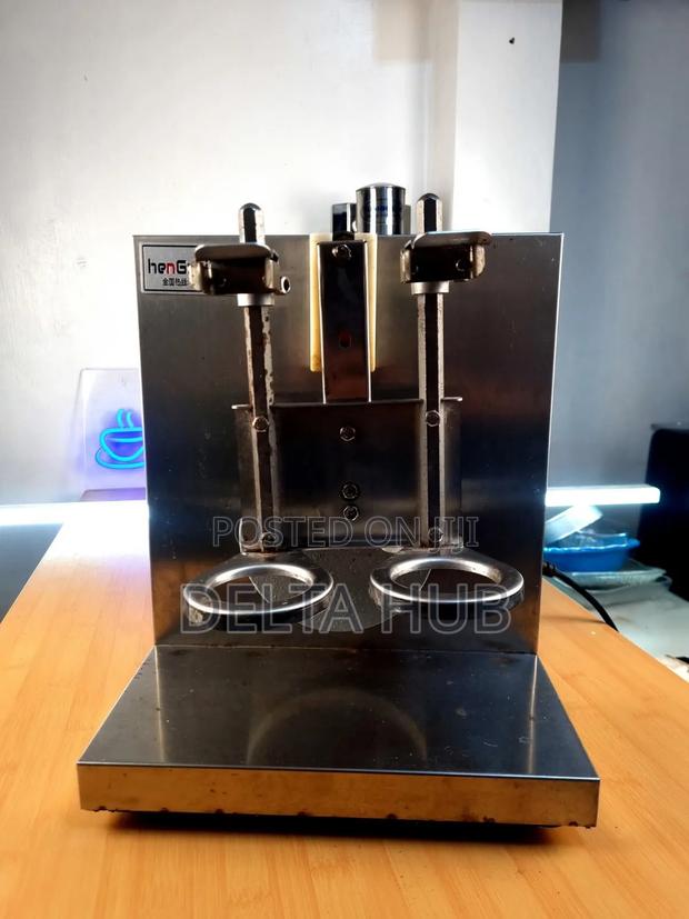 Fast Action Boba Shaker Machine - main view