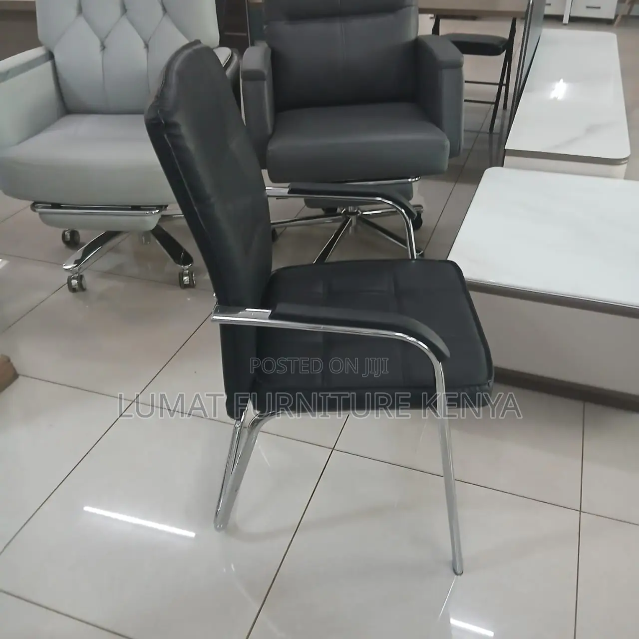 Mid Back Executive Conference Seat