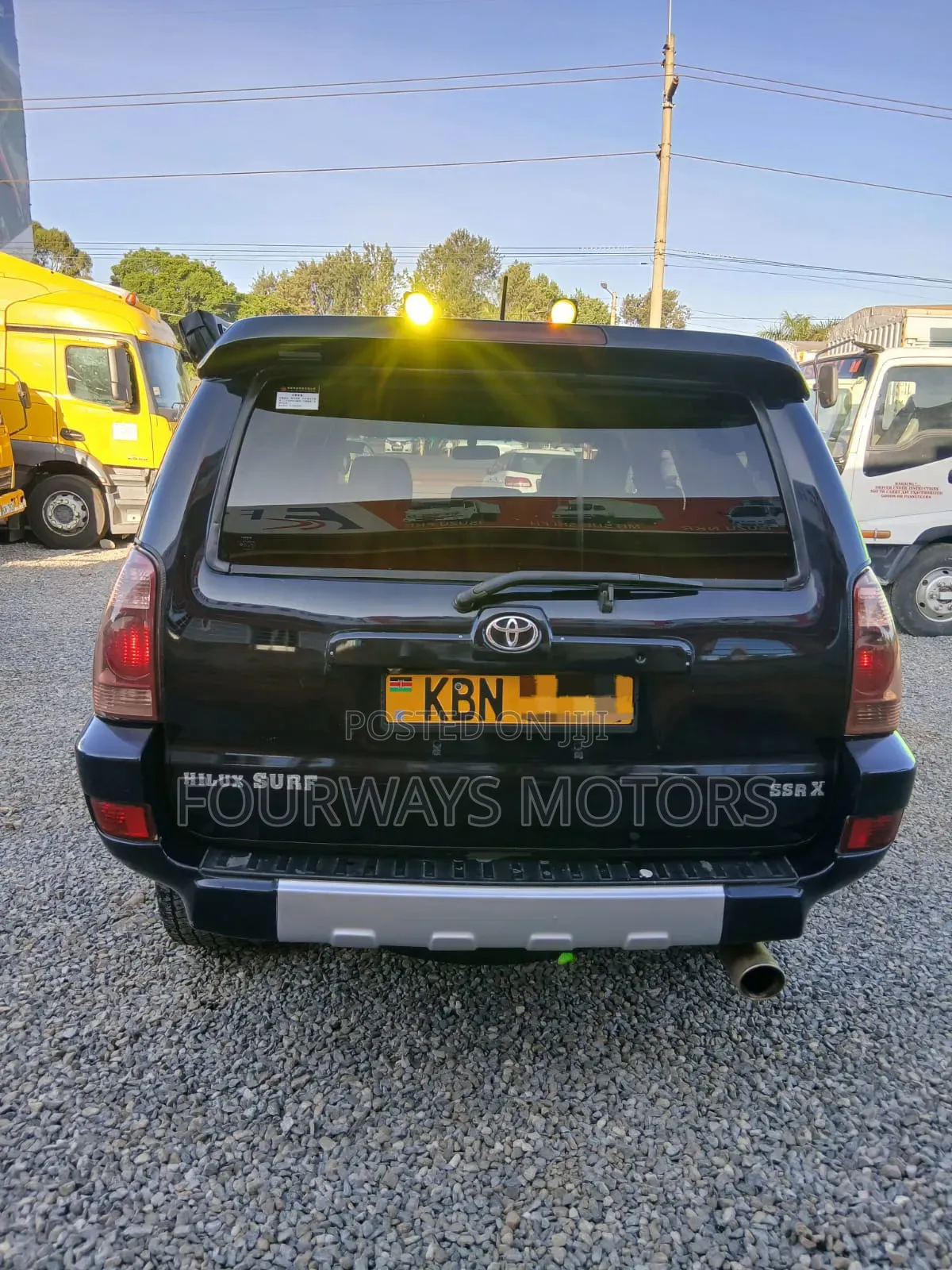 Toyota Hilux Surf 2004 Blue