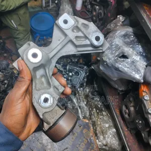 Hr 15 Nissan Tiida,Note Tensioner Available