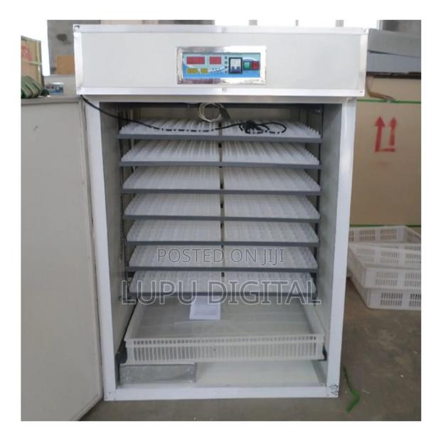 256 Eggs Automatic Incubator - main view