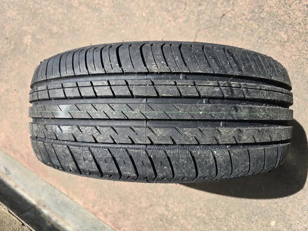 225/55r17 Winda Boto Tyre - thumbnail 2