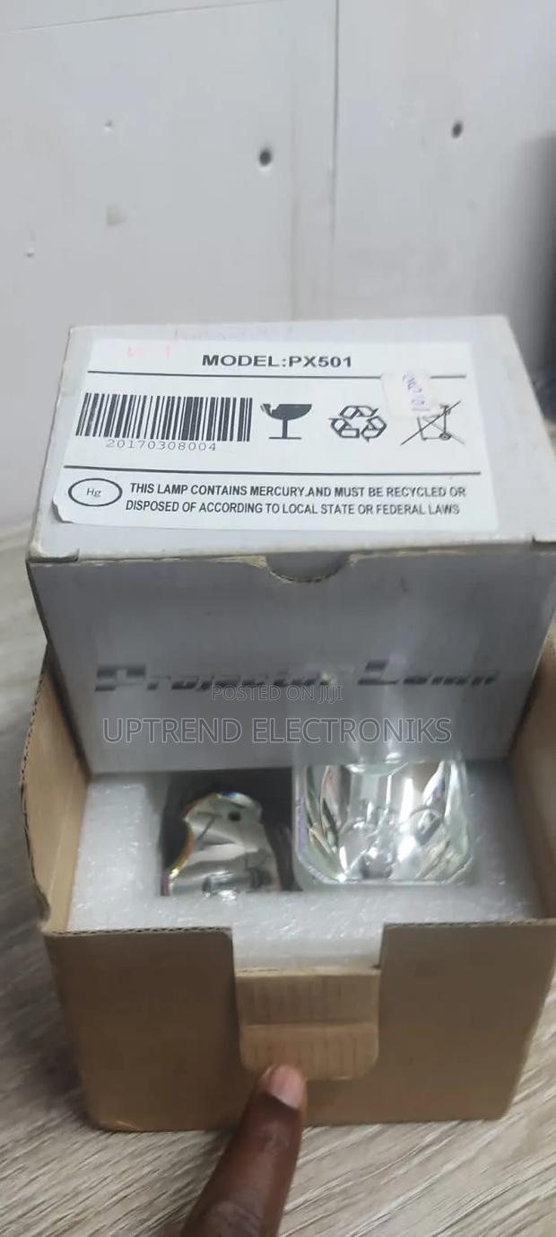 Quality Reliable Projector Lamps - main view