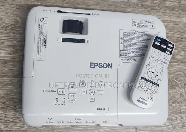 Epson Eb-S31 – Bright, Reliable Perfect for Business! - thumbnail 2