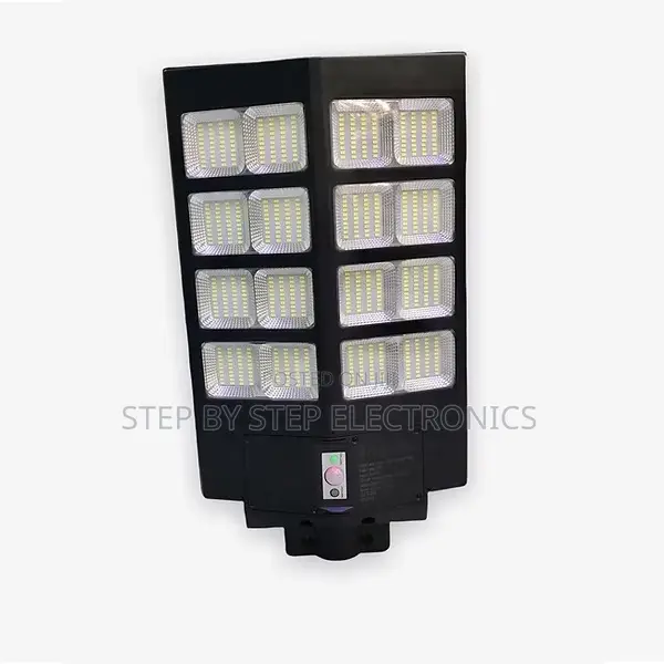 2000w Outdoor Solar Street Light With Motion Sensor + 1 Year Warranty