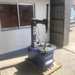 Single Arm Tyre Changer
