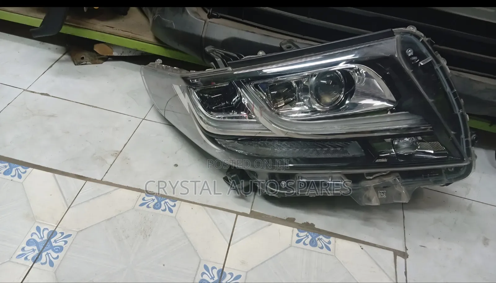 Toyota Alphard Headlight 2015/2016/2017/2018