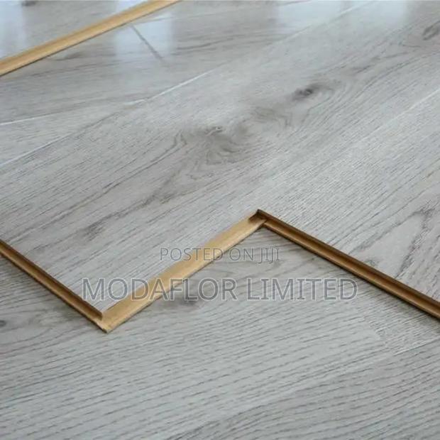 Laminate Affordable Flooring for Homeowners - main view