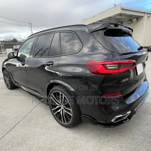 BMW X5 xDrive40i AWD 2019 Matt Black