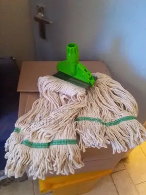 Kentucky Mop Head With a Clip Holder