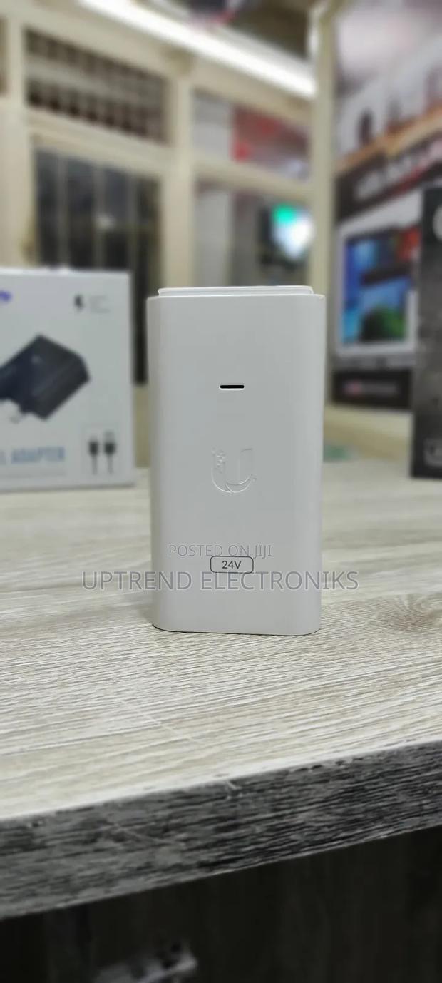 Poe 24v Adapter – Stable Power for Your Network Devices - main view