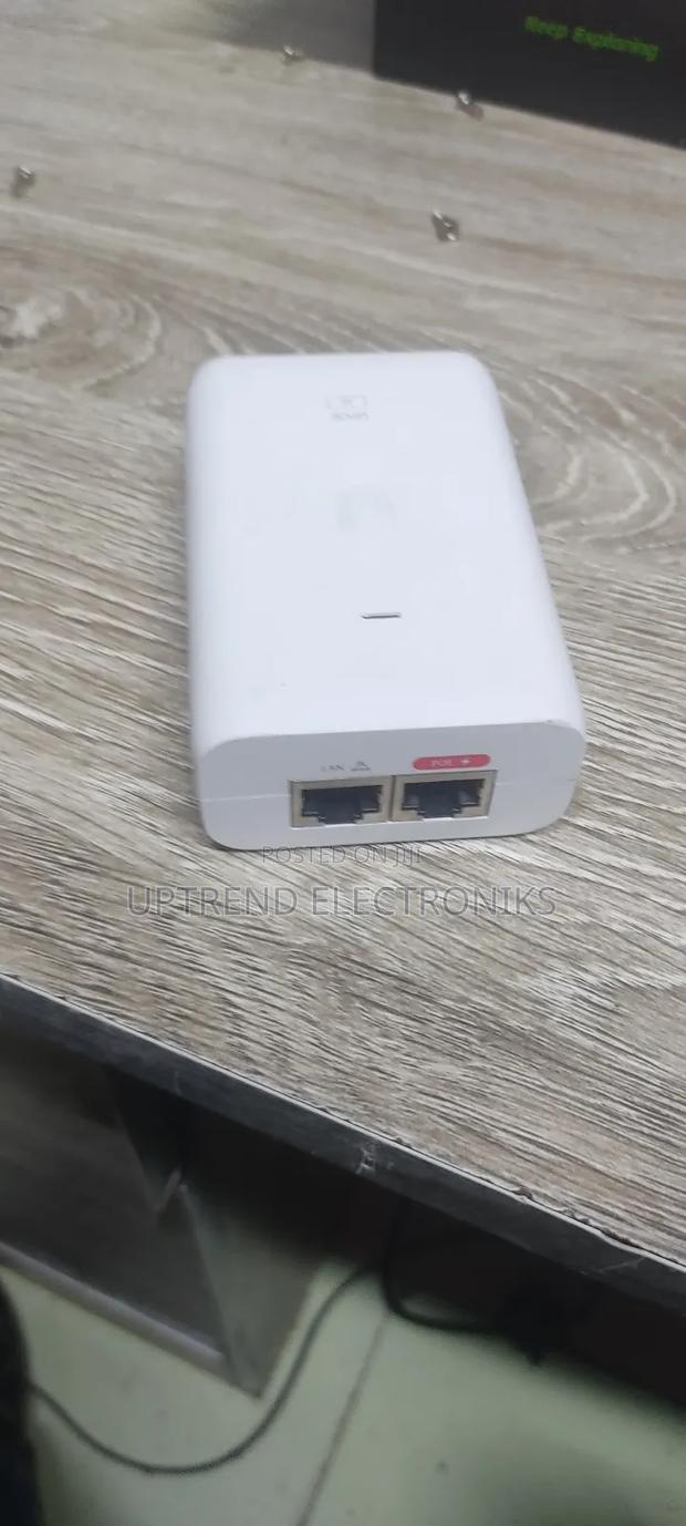 Network Poe 24v Adapter – Perfect for Wireless Links - main view