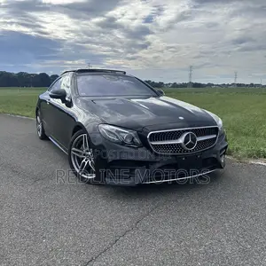 Mercedes-Benz E200 2017 Black