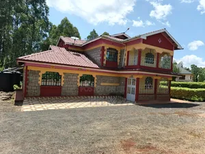 Furnished 5bdrm Bungalow in Karatina Town for sale