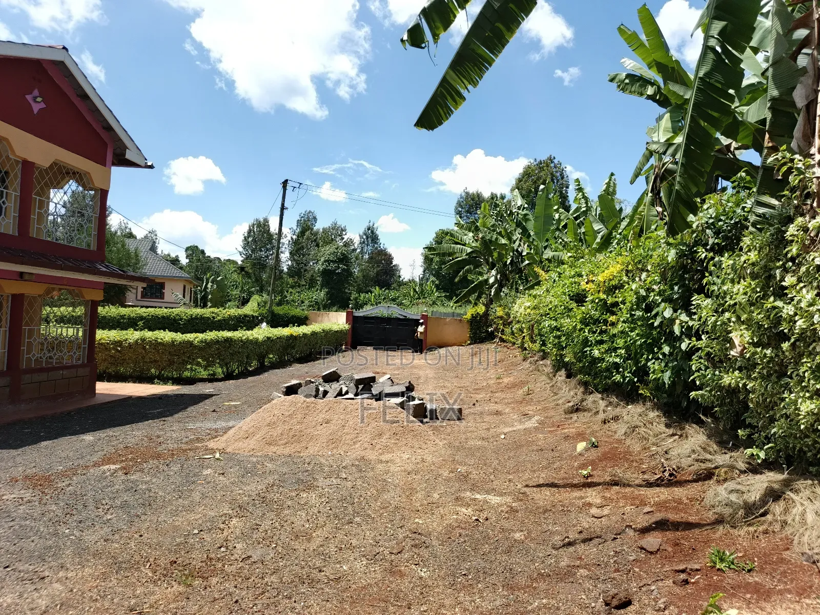 Furnished 5bdrm Bungalow in Karatina Town for sale