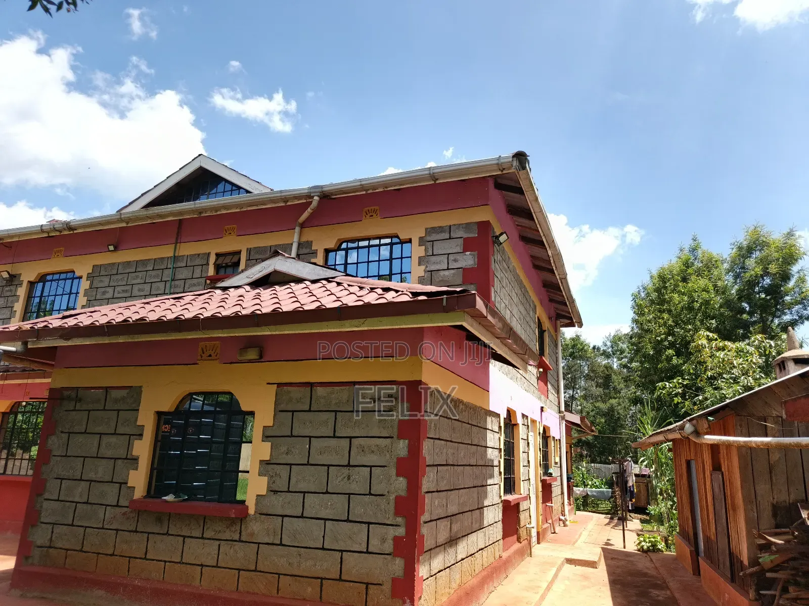 Furnished 5bdrm Bungalow in Karatina Town for sale