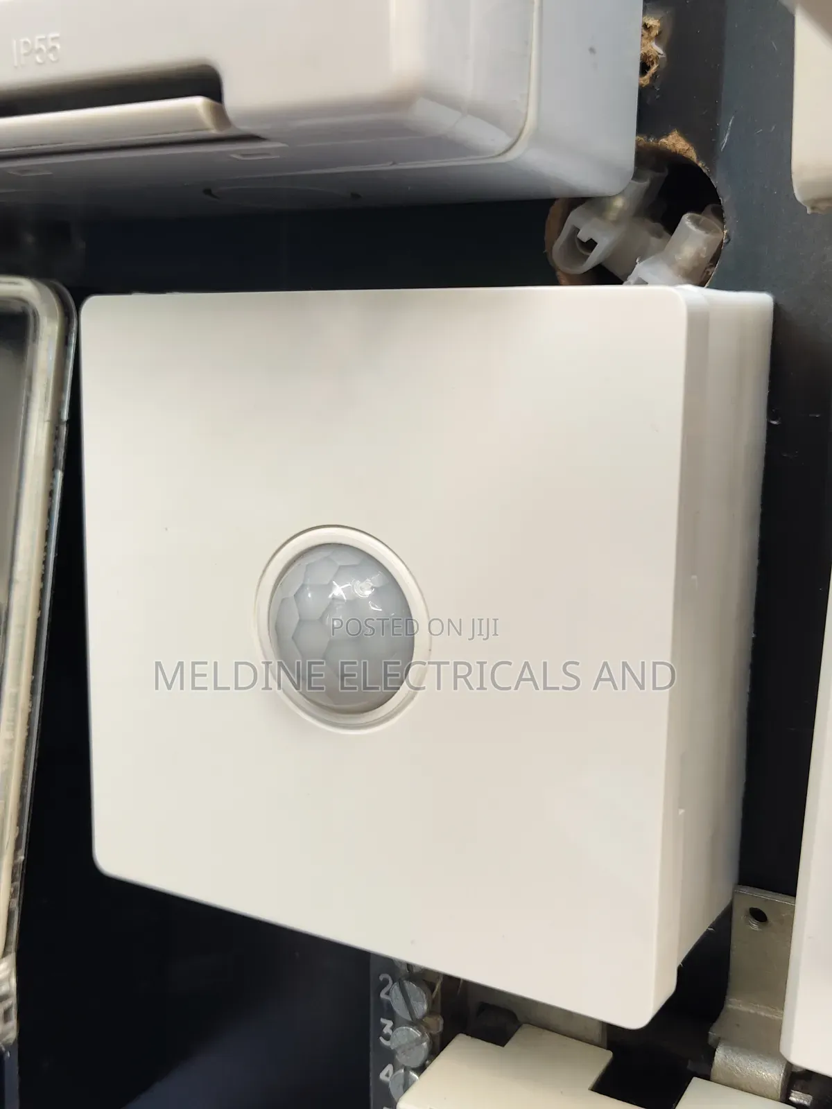 Surface Mounted Sensor Switch