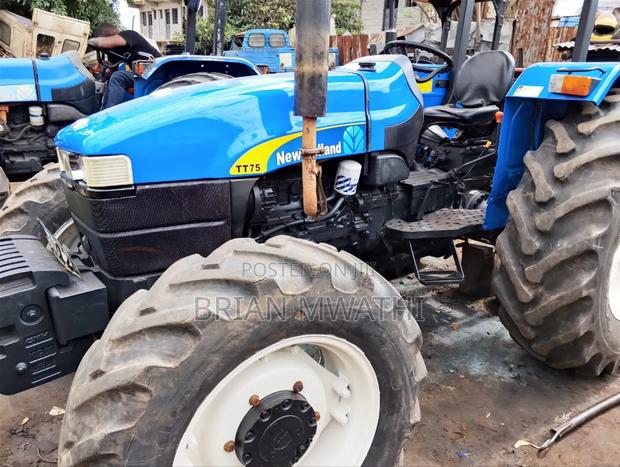 New Holland Tt75 4wd KTCC/E - main view