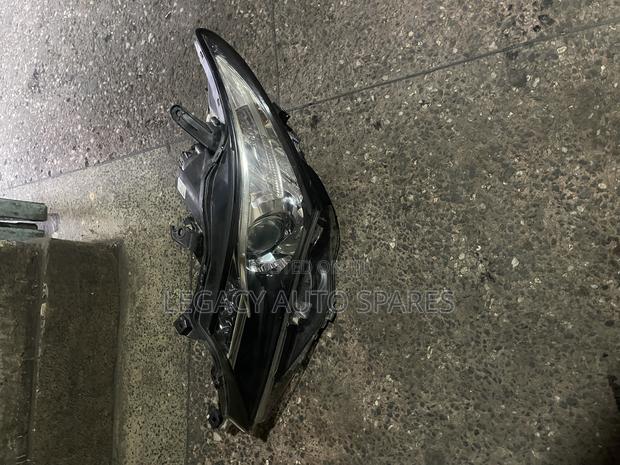 Toyota Auris Headlight - thumbnail 3