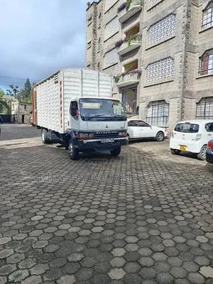 Transit Trucks/Lorries Are at Hand for Inter County Delivery