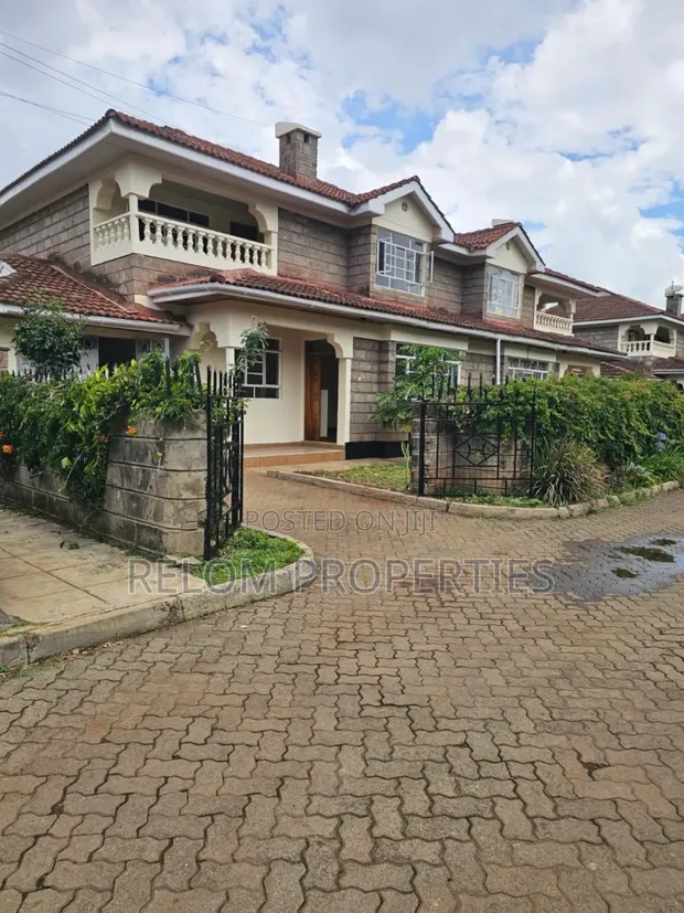4bdrm Townhouse / Terrace in Karen for rent