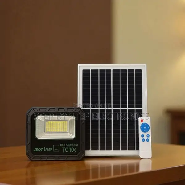 Solar 100w Flood Light High Brightness Ip66waterproof Reliable Quality