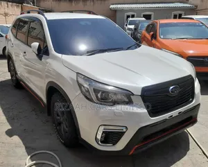 Subaru Forester 2.5i Premium AWD 2018 White