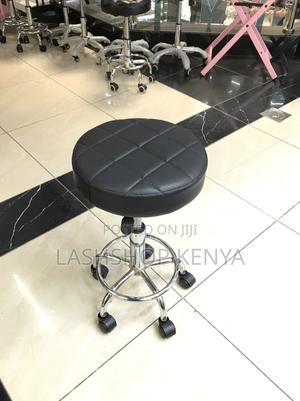 Manicure Stool Height-Adjustable With Wheels - Mobile - main view