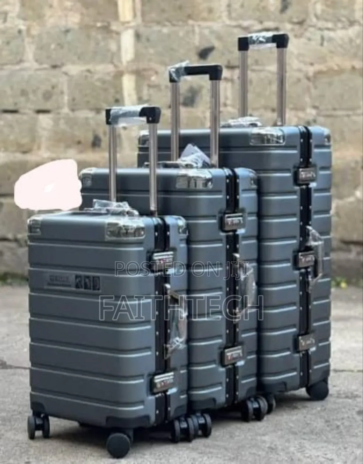 3 in 1 Laxurious Managerial Bossy Aliminium Flame Zippless Suitcase