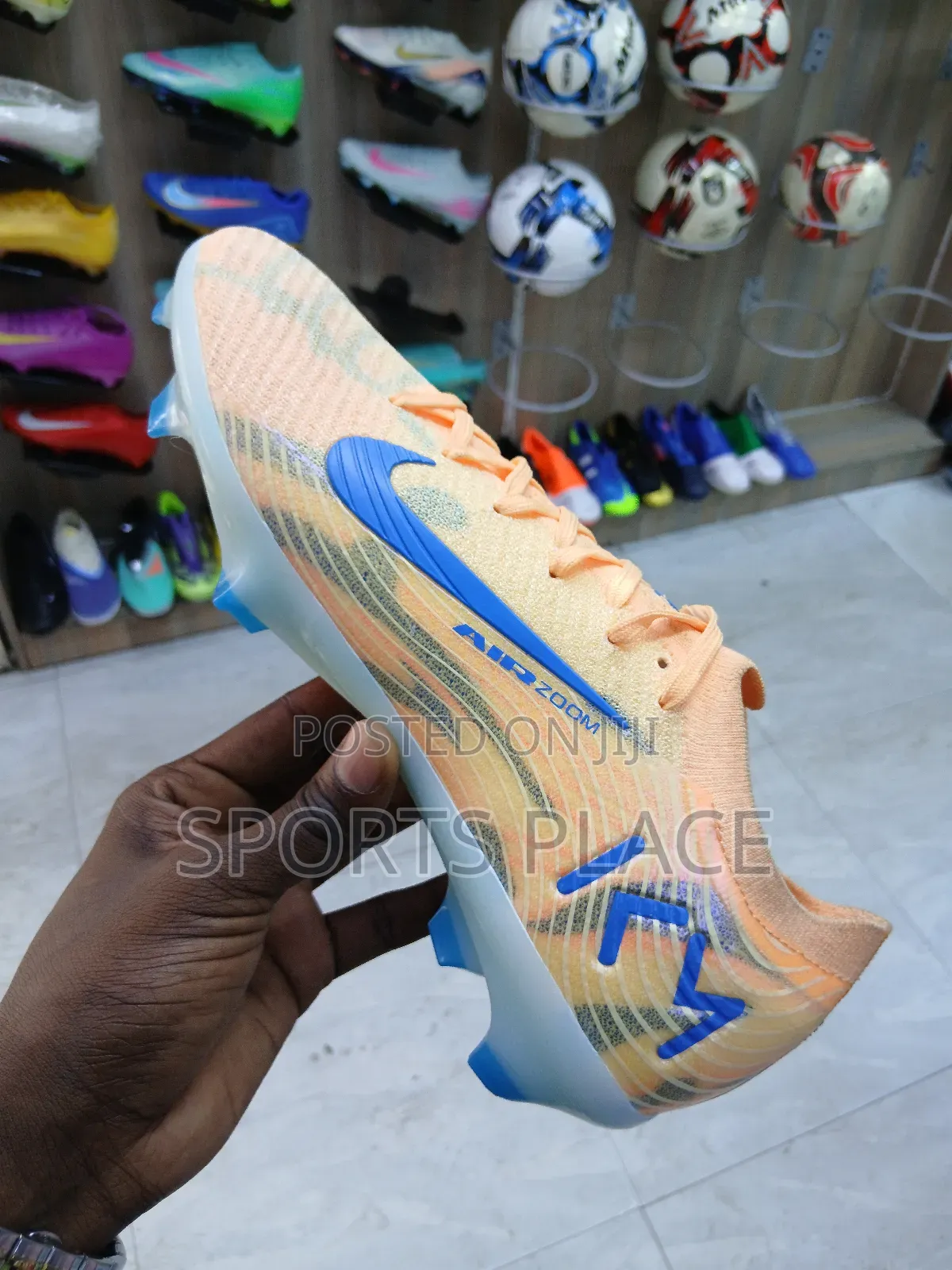 Vapor 16 Air Zoom "Melon Tint" Football Boots