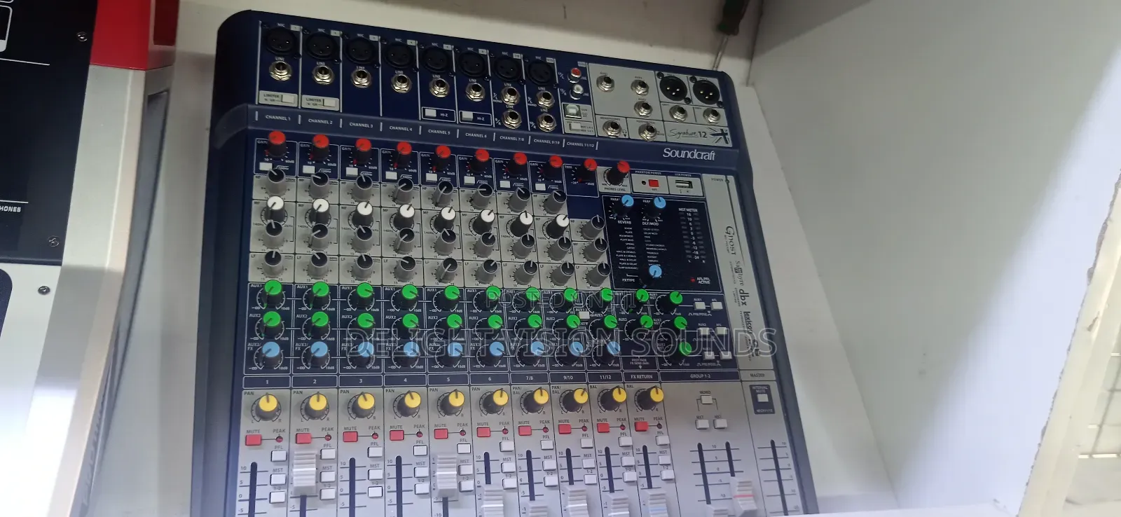 Mixer Plain 8 Channel