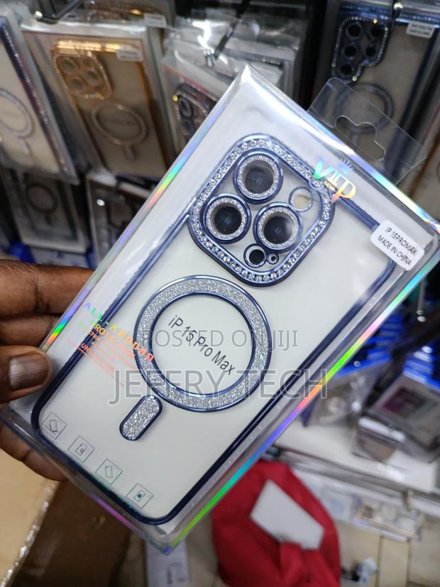 Aeasa iPhone 15 Pro Max Diamond Bling Plating Magnetic Case - thumbnail 2