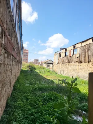 A Plot Touching Super Highway at Kenyatta Road