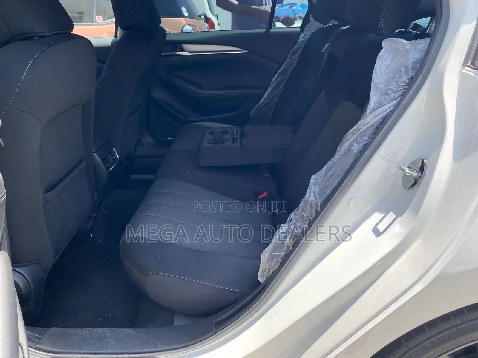 Mazda 6 2018 Off white