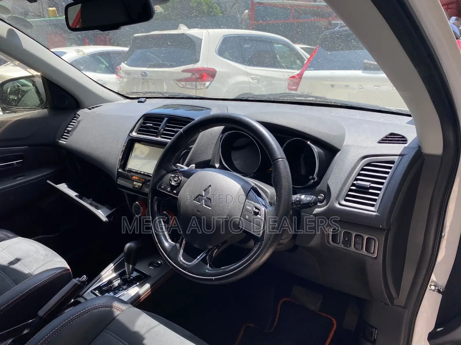 Mitsubishi ASX 2018 Off white